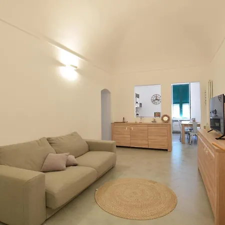 2 Bedroom Beautiful In